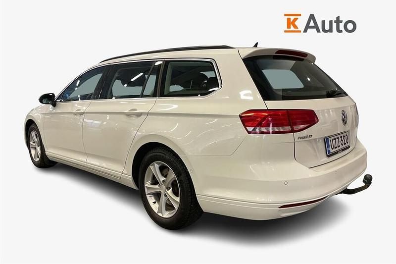 Käytetty VW Passat Edition 120 HP (88 kW) 2018 Valkoinen Farmari