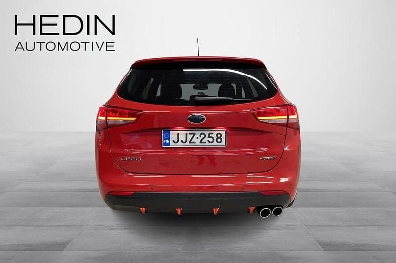 Käytetty Kia Ceed Sportswagon GT-Line 136 HP (100 kW) 2016 Punainen Farmari