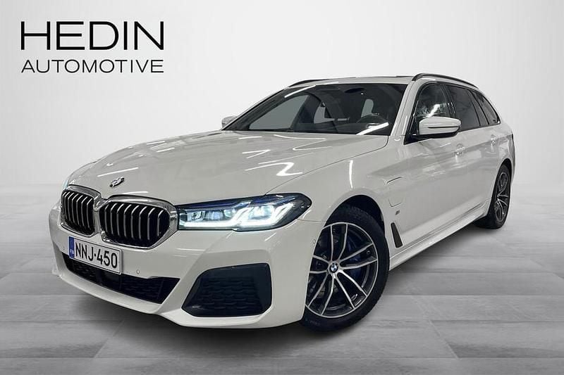Käytetty BMW 530e Comfort Edition 292 HP (214 kW) 2021 Farmari