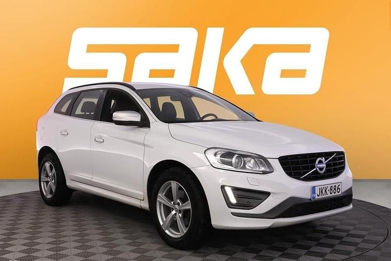 Käytetty Volvo XC60 Business Edition 190 HP (139 kW) 2017 Katumaasturi