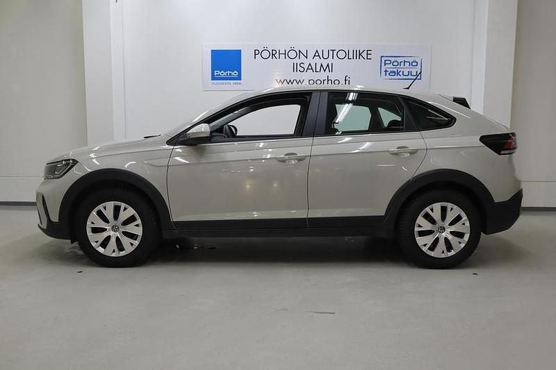 Käytetty VW Taigo Comfortline 95 HP (69 kW) 2023 Katumaasturi