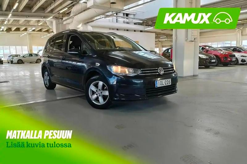 Käytetty VW Touran Comfortline 116 HP (85 kW) 2019 Musta Tila-auto