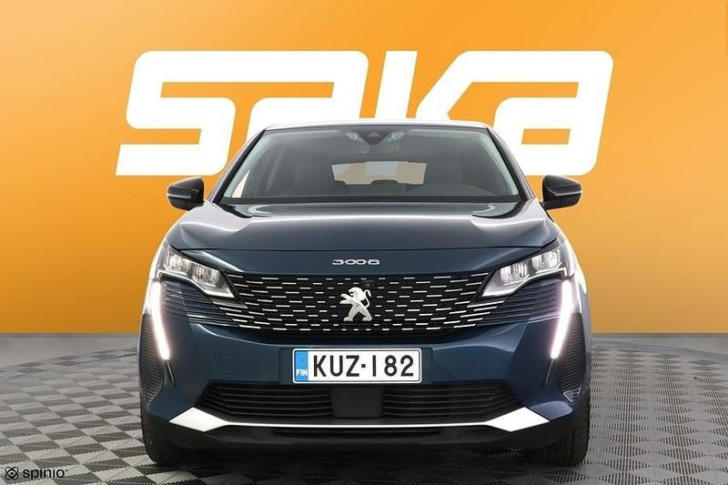 Käytetty Peugeot 3008 Allure 299 HP (219 kW) 2023 Katumaasturi