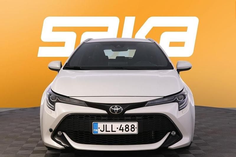 Käytetty Toyota Corolla Edition 116 HP (85 kW) 2020 Farmari
