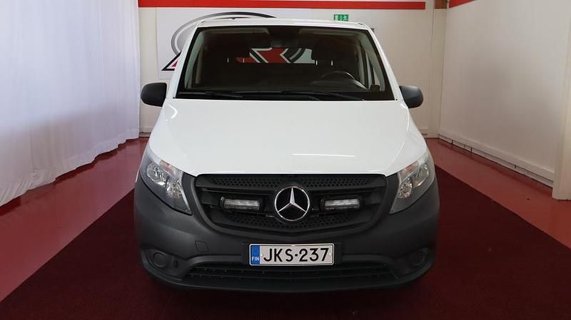 Käytetty Mercedes Vito Classic 88 HP (64 kW) 2018 Van