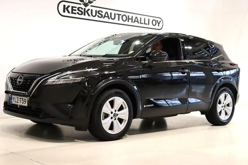 Musta Käytetty 2023 Nissan Qashqai N-Connecta Katumaasturi | 30 900 € (Perustarjous) - Kuva 1/4