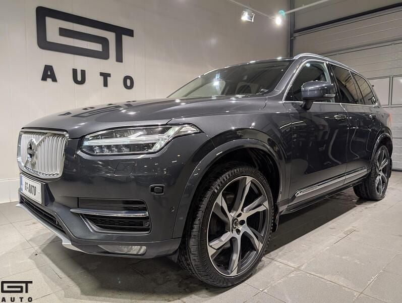 Käytetty Volvo XC90 Inscription 224 HP (164 kW) 2015 Katumaasturi