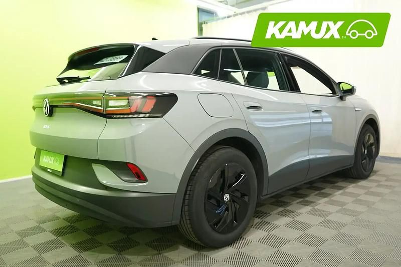 Käytetty VW ID.4 Pure 125 kW (170 HP) 2024 Hopea / harmaa Katumaasturi