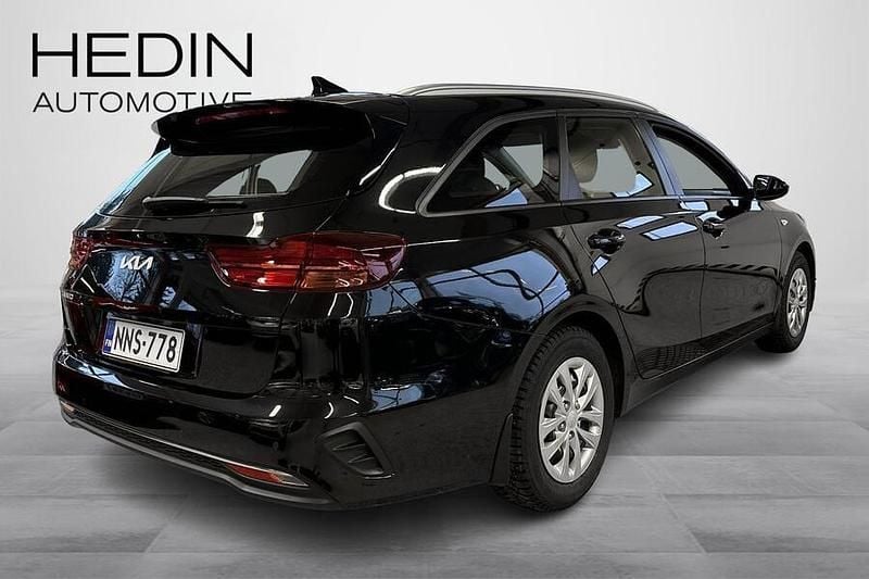 Käytetty Kia Ceed Sportswagon LX 120 HP (88 kW) 2024 Musta Farmari