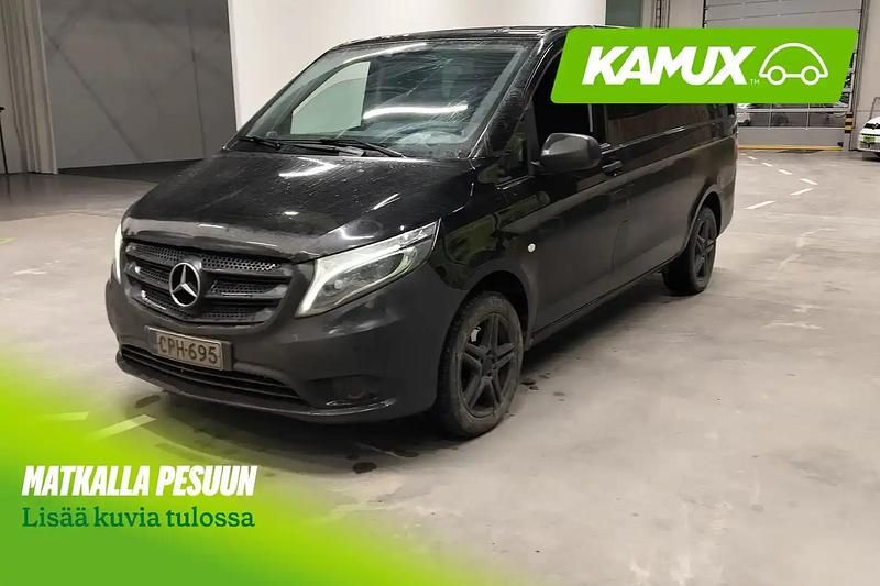 Käytetty Mercedes Vito 190 HP (139 kW) 2017 Musta Van