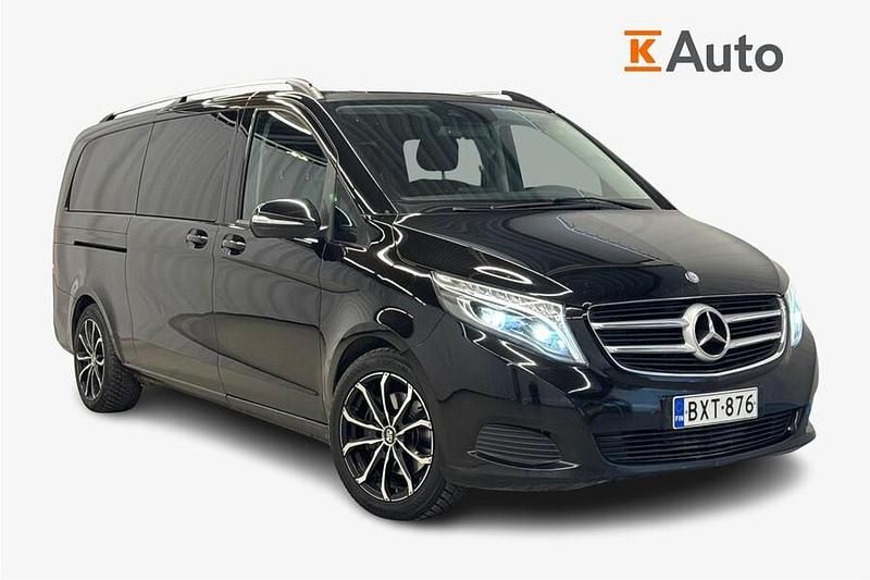 Käytetty Mercedes V220 163 HP (119 kW) 2015 Tila-auto