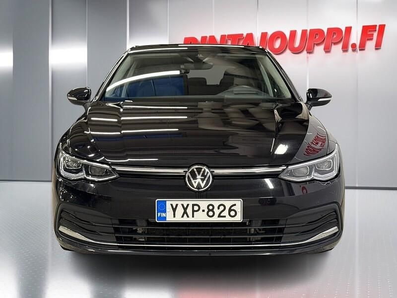 Käytetty VW Golf VII Style 204 HP (150 kW) 2021 Musta Viistoperä