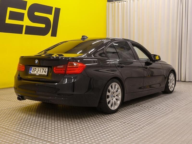 Käytetty BMW 330 258 HP (189 kW) 2013 Sedan
