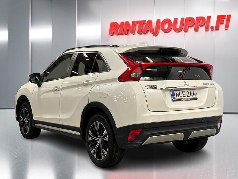 Käytetty Mitsubishi Eclipse Cross Intense 163 HP (119 kW) 2018 Valkoinen Katumaasturi