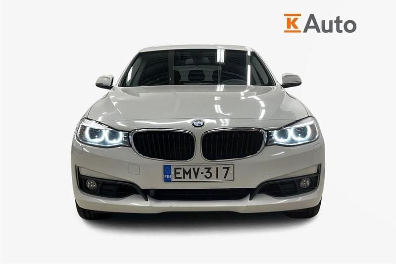 Käytetty BMW 320 Gran Turismo 184 HP (135 kW) 2014 Valkoinen Sedan