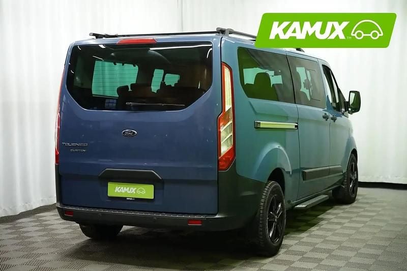 Käytetty Ford Tourneo Trend 131 HP (96 kW) 2016 Sininen Tila-auto