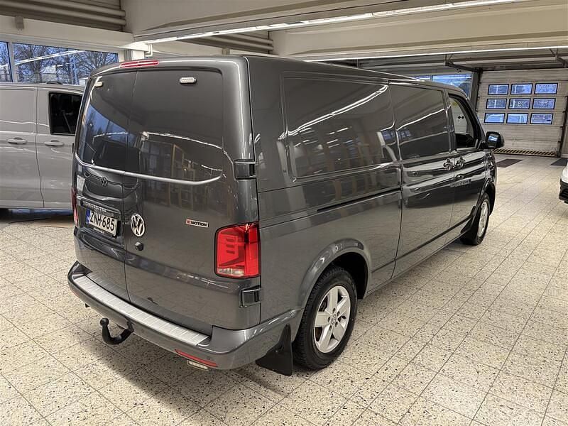 Käytetty VW T6.1 150 HP (110 kW) 2020 Harmaa Van