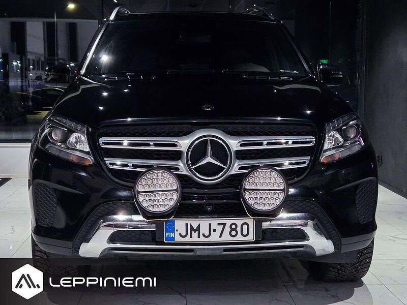 Käytetty Mercedes GLS350 258 HP (189 kW) 2018 Katumaasturi