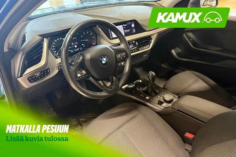 Käytetty BMW 118 140 HP (102 kW) 2020 Sininen Viistoperä