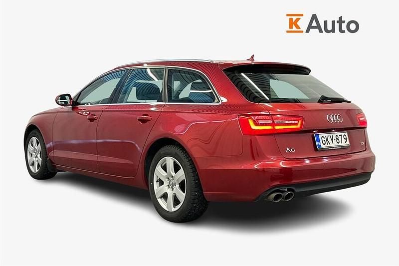Käytetty Audi A6 Business 136 HP (100 kW) 2014 Punainen Farmari