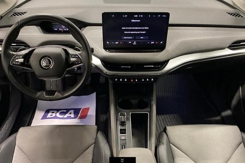 Käytetty Skoda Enyaq iV 132 kW (180 HP) 2023 Katumaasturi