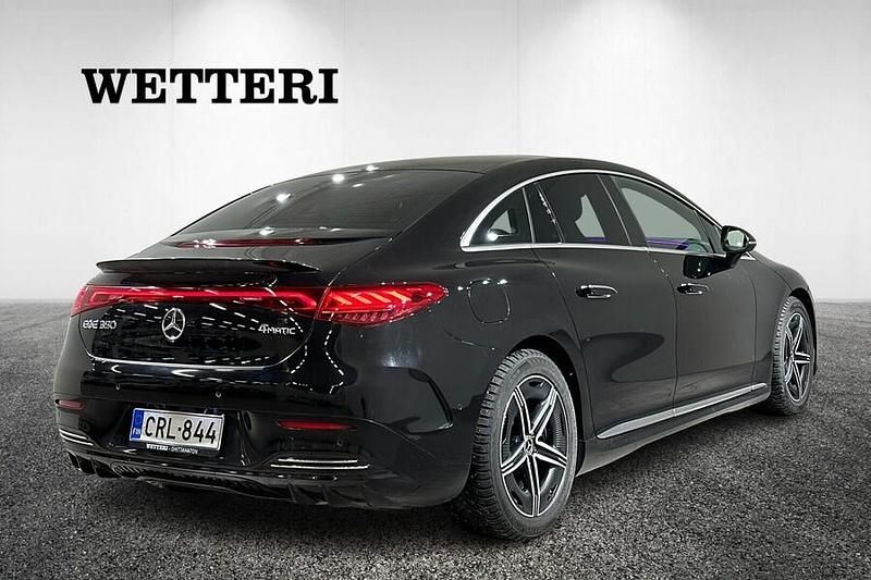 Käytetty Mercedes EQE350 Advanced 214 kW (292 HP) 2023 Musta Sedan