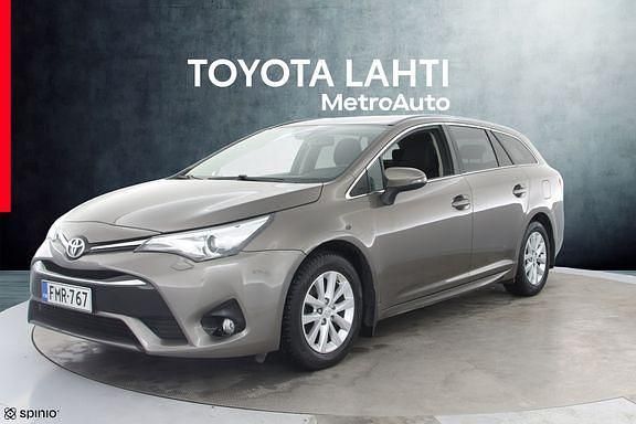 Harmaa Käytetty 2017 Toyota Avensis Multidrive S Farmari | 17 990 € (Perustarjous) - Kuva 1/4
