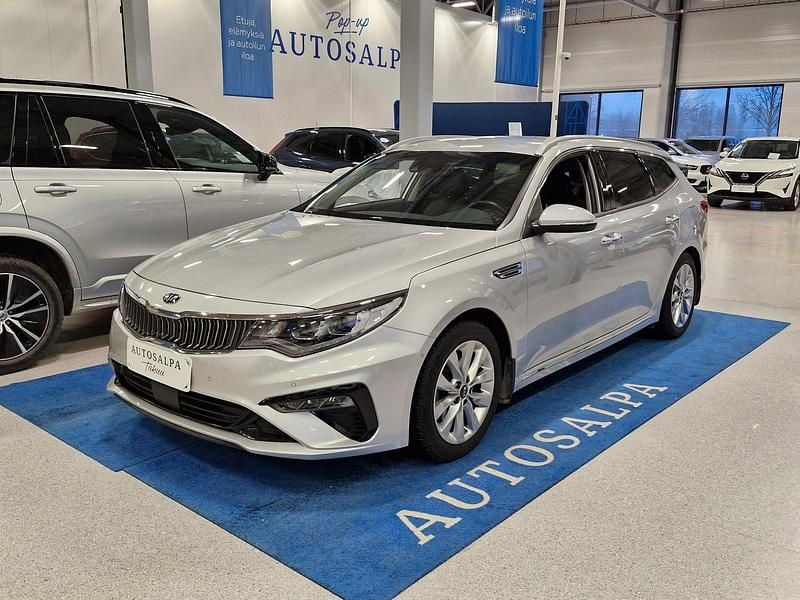 Käytetty Kia Optima Premium 180 HP (132 kW) 2019 Hopea Farmari