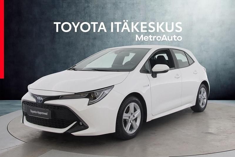 Valkoinen Käytetty 2021 Toyota Corolla Active Viistoperä | 21 790 € (Perustarjous) - Kuva 1/4