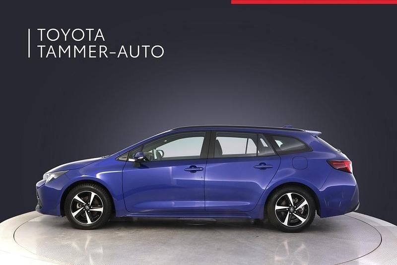 Käytetty Toyota Corolla Active 140 HP (102 kW) 2024 Sininen Farmari