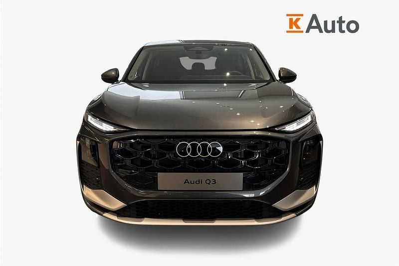 Uusi Audi Q3 Sportback S-Line 268 HP (197 kW) 2026 Harmaa Katumaasturi