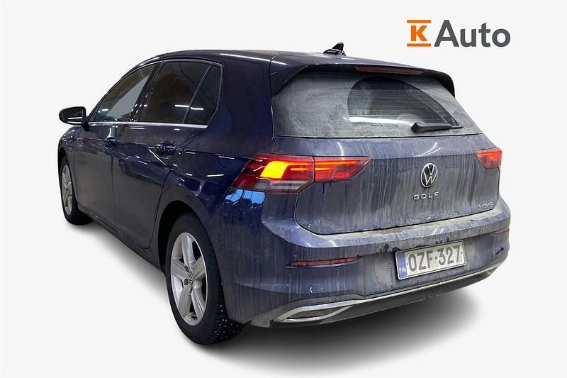 Käytetty VW Golf VIII Style 150 HP (110 kW) 2021 Sininen Viistoperä