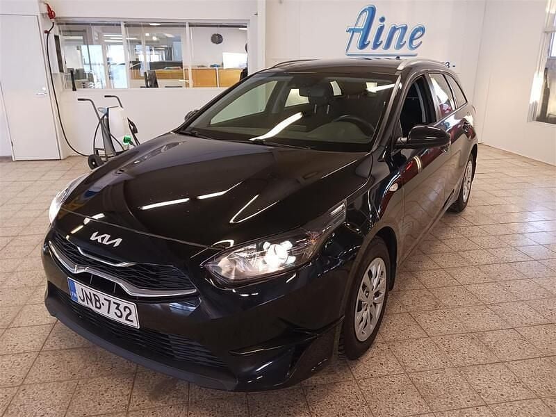 Käytetty Kia Ceed Sportswagon LX 101 HP (74 kW) 2024 Musta Farmari
