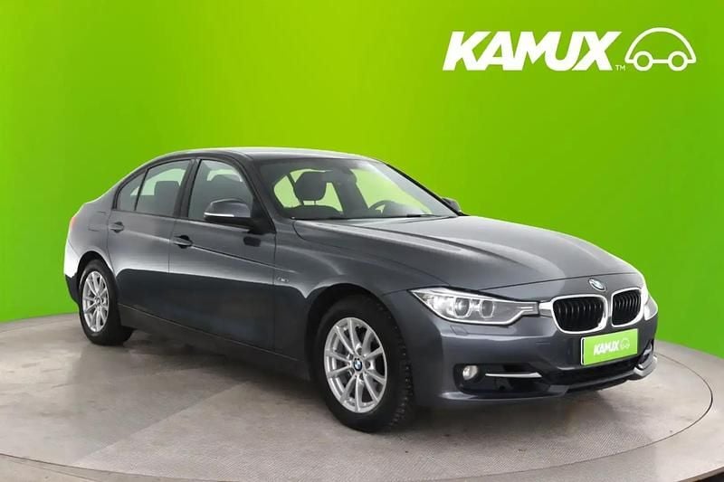 Mineralgrau metallic Käytetty 2015 BMW 320 Comfort Edition Sedan | 18 800 € (Perustarjous) - Kuva 1/4