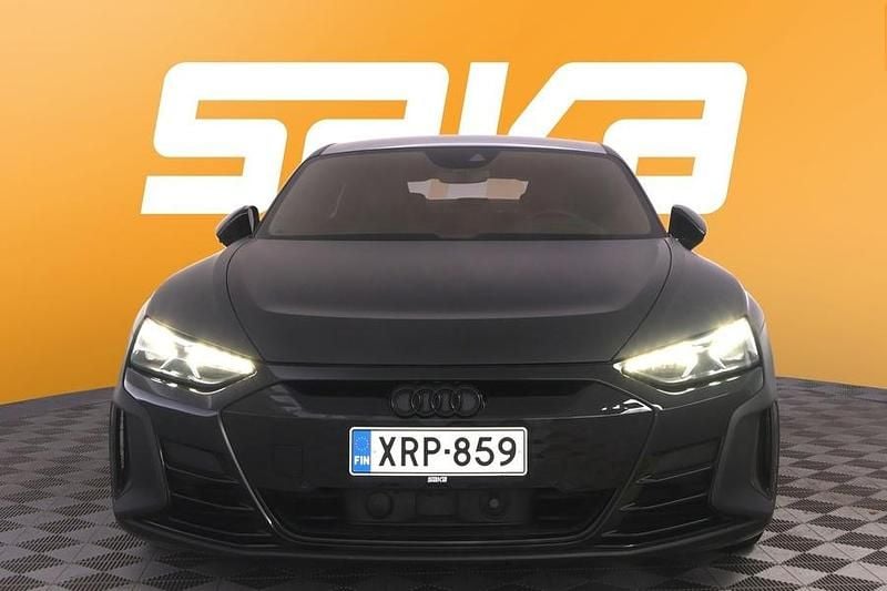 Käytetty Audi e-tron GT quattro 430 kW (585 HP) 2022 Sedan