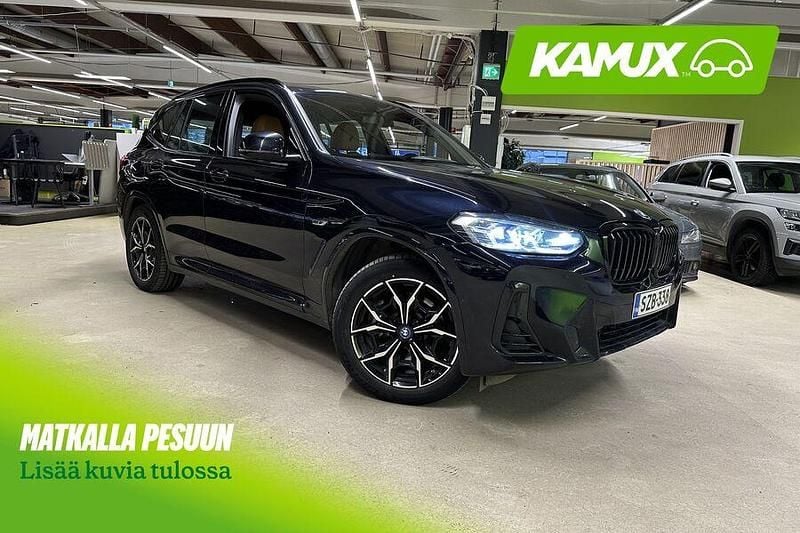 Musta Käytetty 2022 BMW X3 M Sport Katumaasturi | 43 900 € (Kallis) - Kuva 1/3