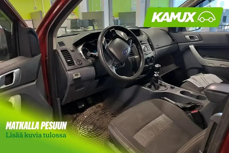 Käytetty Ford Ranger XLT 150 HP (110 kW) 2013 Punainen Nouto