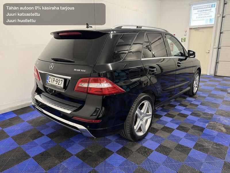 Käytetty Mercedes ML350 AMG 258 HP (189 kW) 2012 Katumaasturi