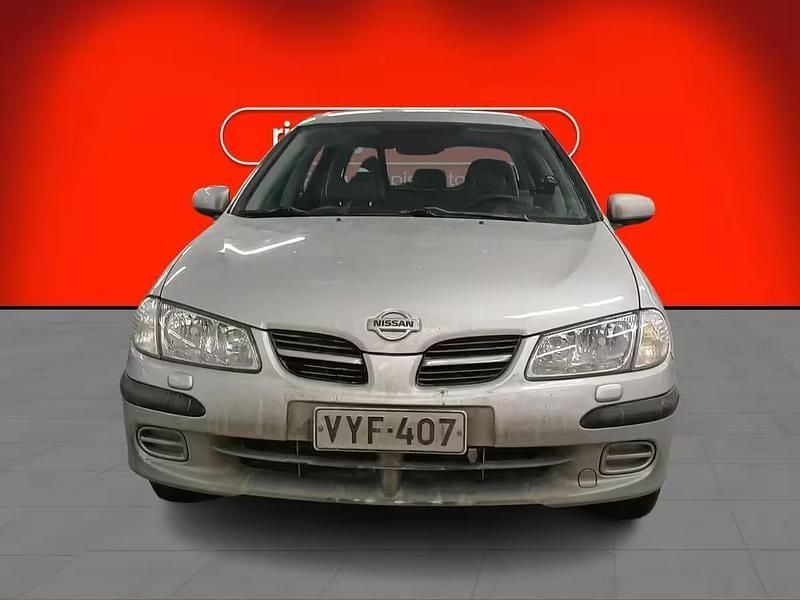 Käytetty Nissan Almera 2000