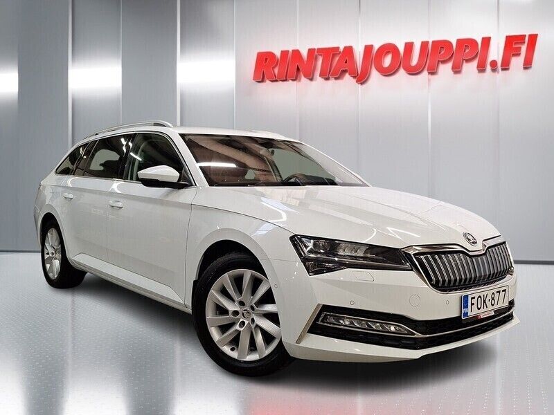 Valkoinen Käytetty 2020 Skoda Superb Style Farmari | 19 199 € (Supertarjous) - Kuva 1/4