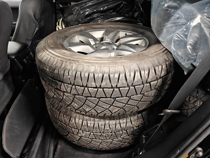 Käytetty Toyota Land Cruiser 177 HP (130 kW) 2018 Katumaasturi