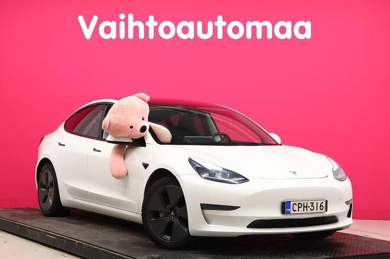 Käytetty Tesla Model 3 258 kW (351 HP) 2021 Sedan