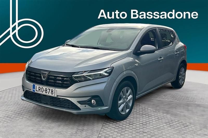 Käytetty Dacia Sandero Comfort 91 HP (66 kW) 2023 Viistoperä