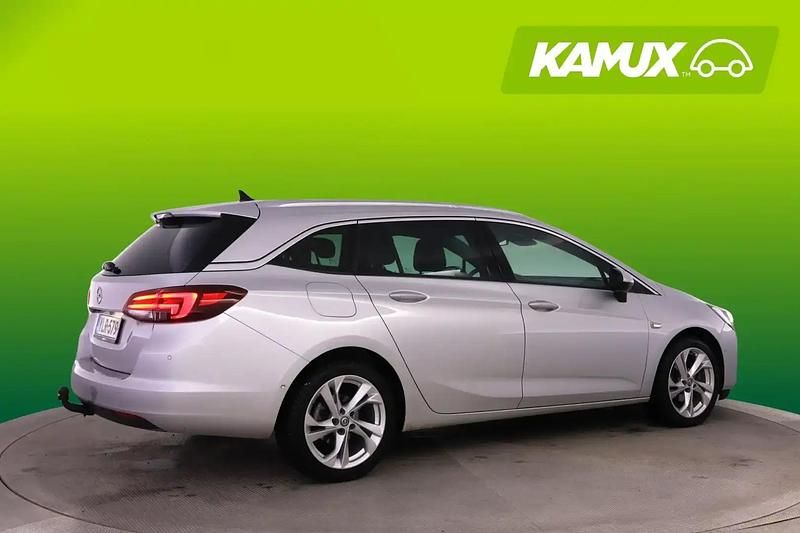 Käytetty Opel Astra Executive 145 HP (106 kW) 2020 Hopea / harmaa Farmari