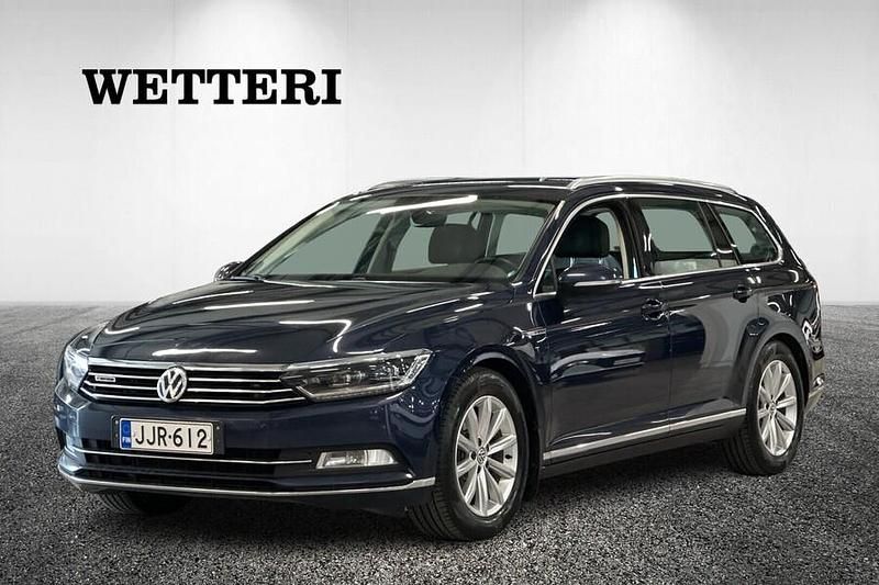 Käytetty VW Passat Highline 239 HP (175 kW) 2015 Sininen Farmari
