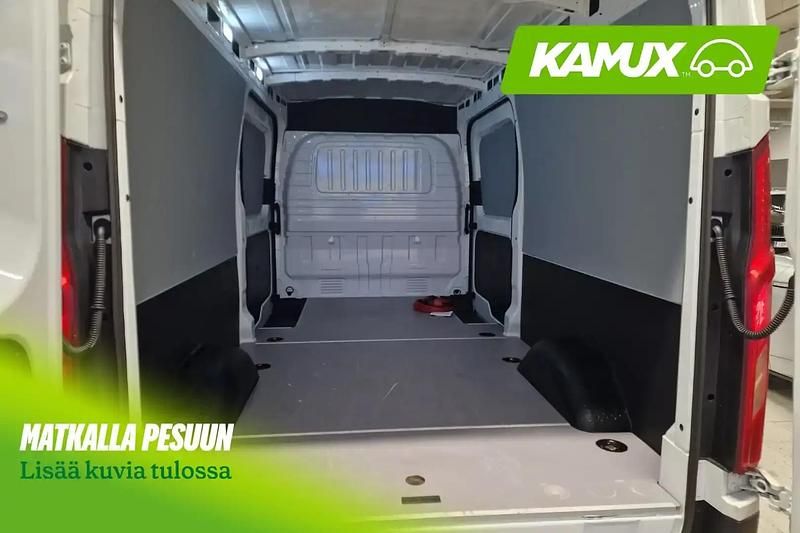 Käytetty Maxus eDeliver 9 150 kW (204 HP) 2025 Valkoinen Van