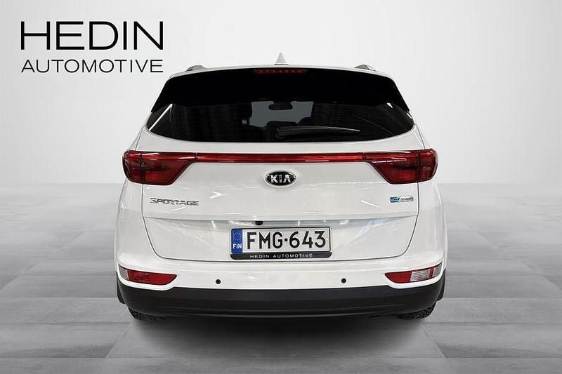 Käytetty Kia Sportage LX 132 HP (97 kW) 2016 Valkoinen Katumaasturi