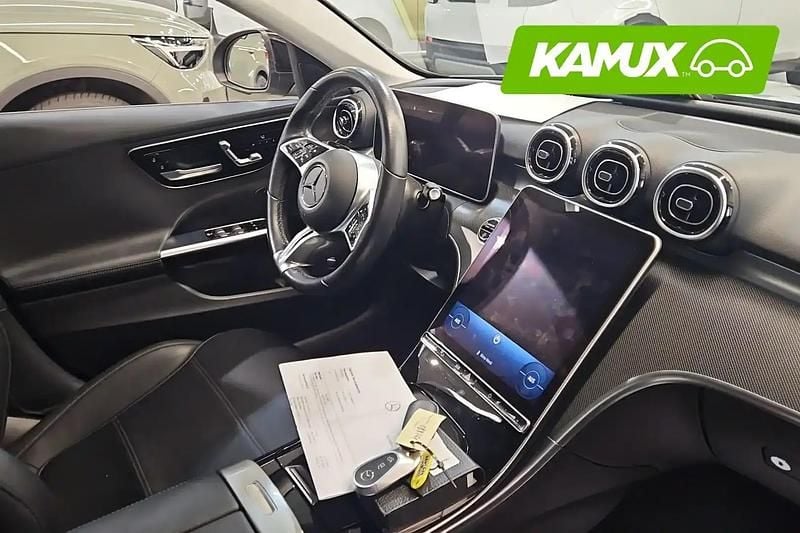Käytetty Mercedes C220 Avantgarde 200 HP (147 kW) 2022 Hopea / harmaa Farmari