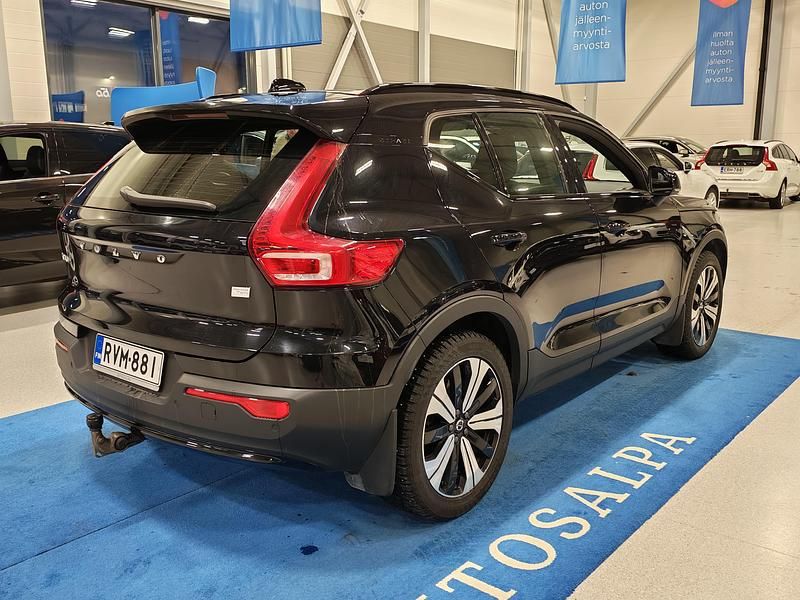 Käytetty Volvo XC40 Plus 300 kW (408 HP) 2024 Katumaasturi