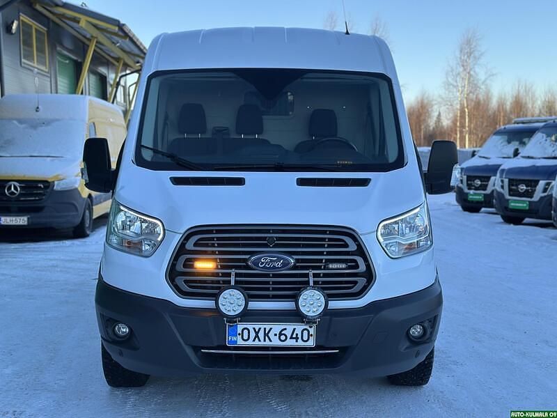 Käytetty Ford Transit 170 HP (125 kW) 2018 Valkoinen Van